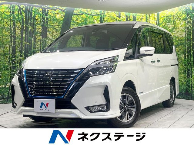 セレナ 1.2 e-POWER ハイウェイスター V 