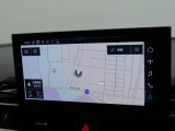 Wi-Fiスポット機能を備えたナビゲーションが付いておりお手持ちのモバイルと接続したりナビに目的地データが入っていない最新施設などを施設検索を利用して簡単に探し出すことができます