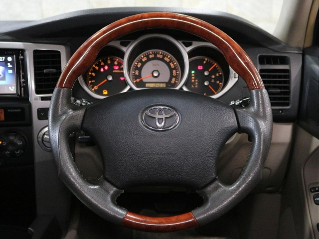 トヨタ ハイラックスサーフ 4.0 SSR-X 4WD の中古車詳細