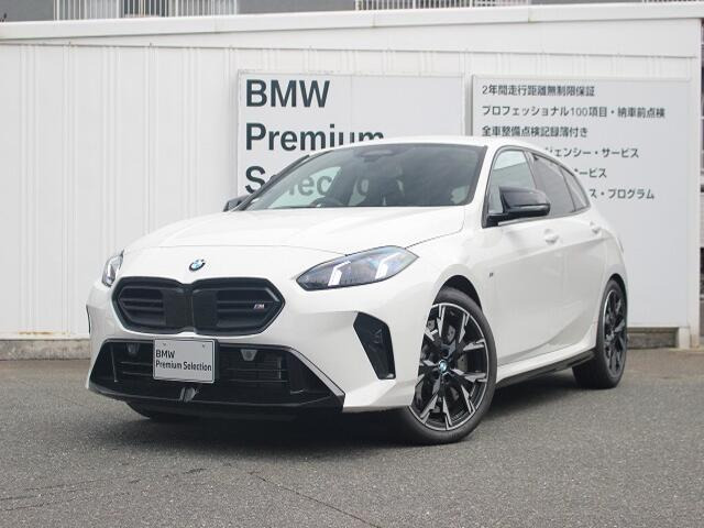 1シリーズ M135 xドライブ 4WD 