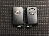 スマートキーです!ドアの施錠・解錠・エンジンの始動がスムーズで大変便利です!