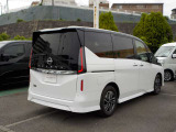 セレナ 2.0 ハイウェイスター V 