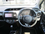ヴィッツ 1.3 F セーフティ エディション 4WD 
