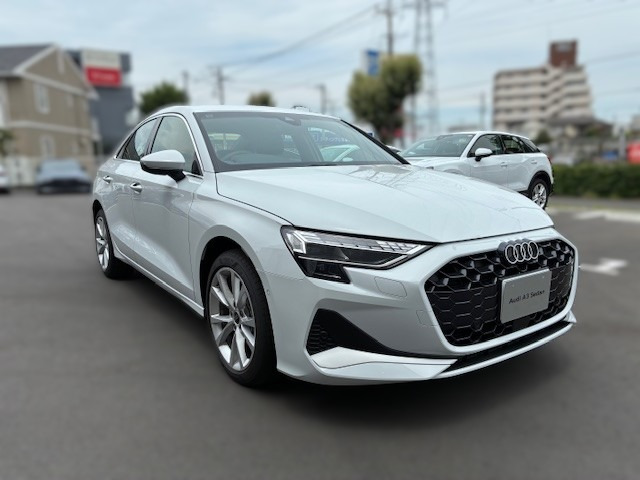 A3セダン 30 TFSI アドバンスド 