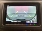 バックでの車庫入れも安心です! リアカメラが付いているバックモニター付のナビを装備しております。操作線もついており距離感も画面から確認できます。