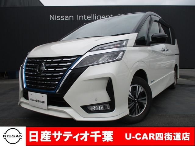 セレナ 1.2 e-POWER ハイウェイスター V 