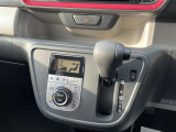 気になる車はすぐにお問い合わせください!画面右側の0066から始まる無料ダイヤルからお問い合わせ下さい!専門スタッフがお車のご質問にお答えいたします!