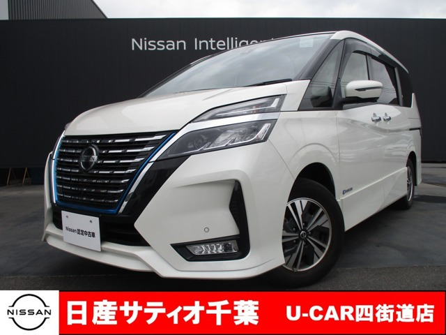 セレナ 1.2 e-POWER ハイウェイスター V 