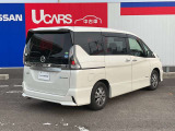 セレナ 1.2 e-POWER ハイウェイスター V 