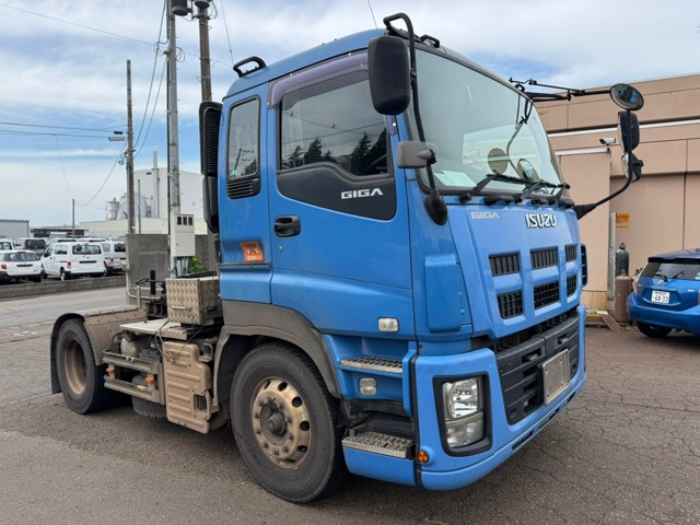 ギガ  トラクターヘッド 38690KG積載量