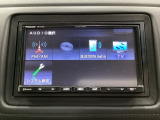 ワイド画面のナビゲーションはフルセグTVのメモリーナビ(社外品)を搭載しています。Bluetoothオーディオ機能がありますので、スマートフォンなどの音楽も再生できます。