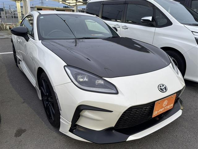 GR86 2.4 RZ 6MTGRエアロ4本出マフラカーボンボンネット