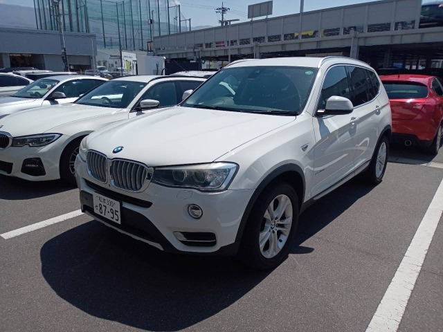 X3  xDrive20d Xライン