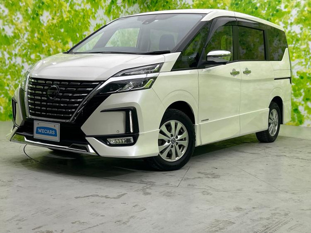 セレナ 2.0 ハイウェイスター V 4WD 