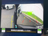 【フロント&サイド&バックカメラ】ドライバーから見にくい死角部分を映像で確認できるカメラを各所に装着。見通しがきかない場所や住宅密集地などを運転することが多い人におすすめの安心装備です。