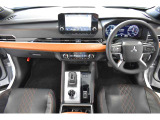 アウトランダー PHEV 2.4 P 4WD 