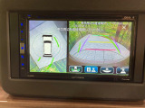 【全方位モニター用カメラ】専用のカメラにより、上から見下ろしたような視点で360度クルマの周囲を確認することができます☆死角部分も確認しやすく、狭い場所での切り返しや駐車もスムーズに行えます。