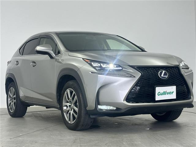 NX 300h バージョンL 4WD 本革シート