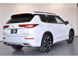 アウトランダー PHEV 2.4 P 4WD 