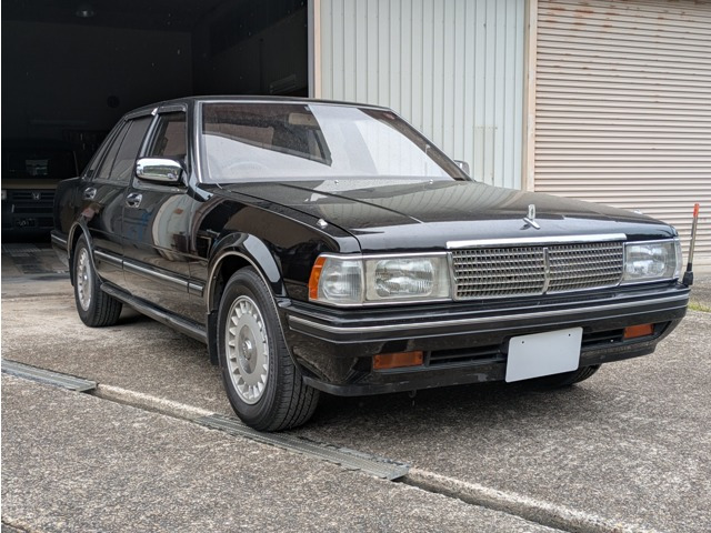 セドリックセダン 2.0 V20ツインカムターボ ブロアム 