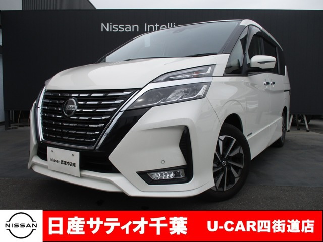 セレナ 2.0 ハイウェイスター V 