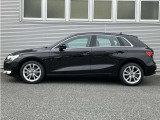 他の店舗でも商談している可能性があります。お車の詳細についてはアウディ奈良 中古車担当までお問い合わせください!