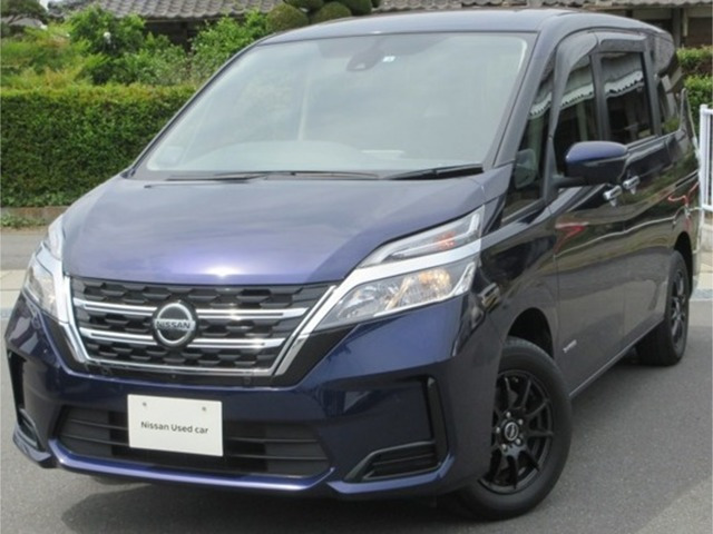 セレナ 2.0 B 4WD 