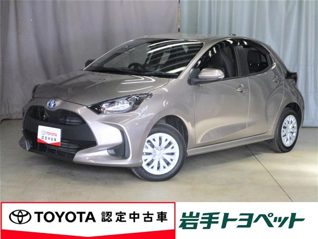 ヤリス 1.5 ハイブリッド G E-Four 4WD 