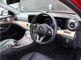 Eクラス E450 4マチック エクスクルーシブ 4WD 本革シート