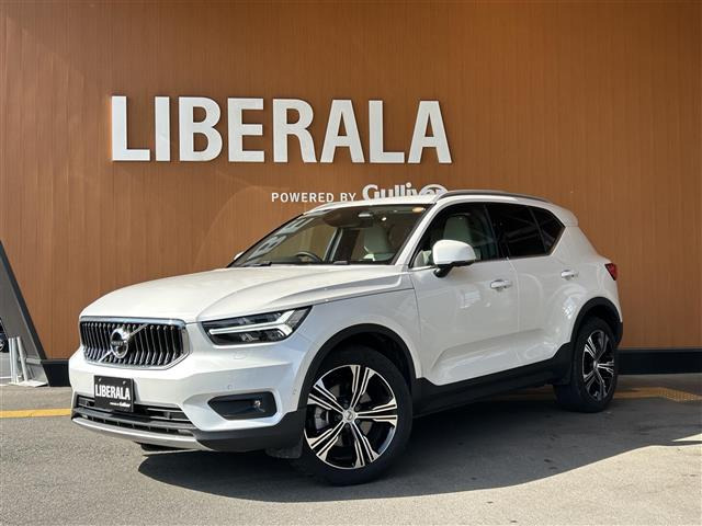 XC40 B4 AWD インスクリプション 4WD 4WD 本革シート
