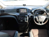 エルグランド 2.5 250ハイウェイスター アーバンクロム 4WD 