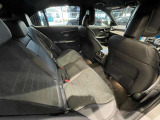 車両は屋内展示しておりますので天候に関係なくごゆっくりコンディションご確認頂けます。車両を倉庫へ保管している場合が御座いますのでご来店前に在庫確認頂けると幸いです。TEL 072-784-8800