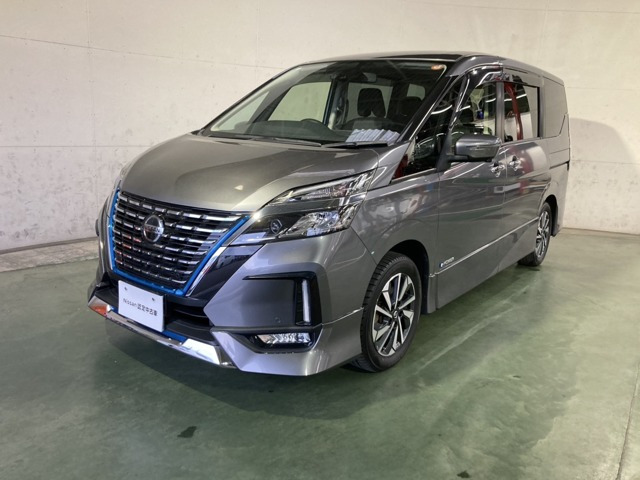 セレナ 1.2 e-POWER ハイウェイスター V ステップタイプ 