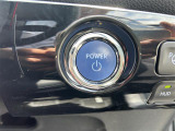 気になる車はすぐにお問い合わせください!画面右側の0066から始まる無料ダイヤルからお問い合わせ下さい!専門スタッフがお車のご質問にお答えいたします!