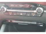運転席/助手席シートヒーター付です。