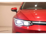 国民車を意味するVolkswagenは誰にでも愛されるデザイン性が特徴です。