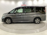 購入後も自社指定整備工場完備でお客様の愛車をしっかりサポート致します!御納車時には安全かつ安心してお乗り頂けるようホンダ専門知識を持つ整備スタッフが点検・整備・装備も説明をしてお渡ししております。