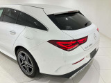 CLAシューティングブレーク CLA200d AMGライン 