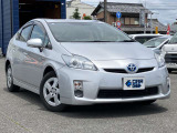 プリウス 1.8 L 純正ナビ・CD・TV