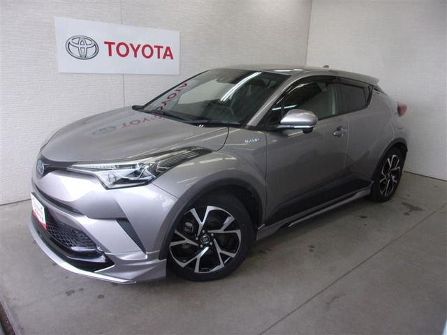 C-HR ハイブリッド 1.8 S LED パッケージ