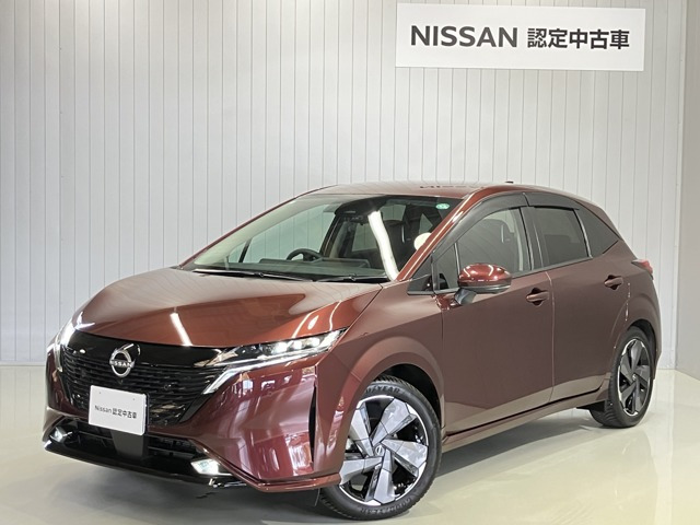 ノートオーラ 1.2 G FOUR レザーエディション 4WD 