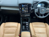 XC40 T4 AWD インスクリプション 4WD 
