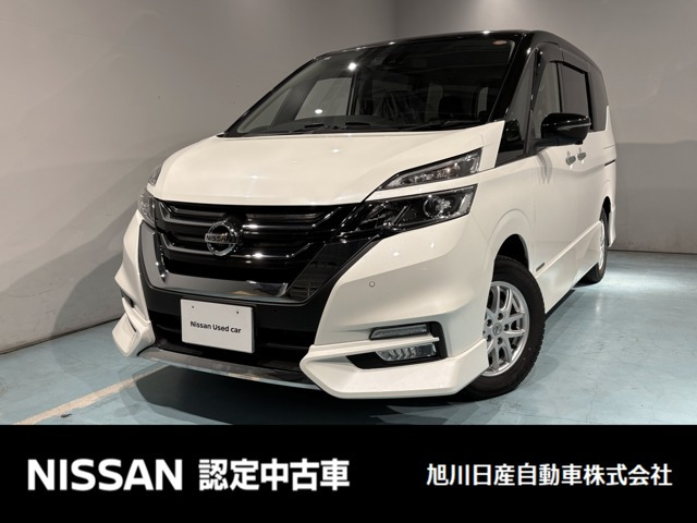 セレナ 2.0 ハイウェイスター VセレクションII 4WD 