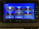 ナビゲーションはフルセグTV、インターナビ対応のGathers純正メモリーナビを搭載しています。Bluetoothオーディオ機能がありますので、スマートフォンなどの音楽も再生できます。