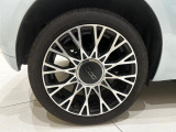 195/45R16 純正ホイールつき