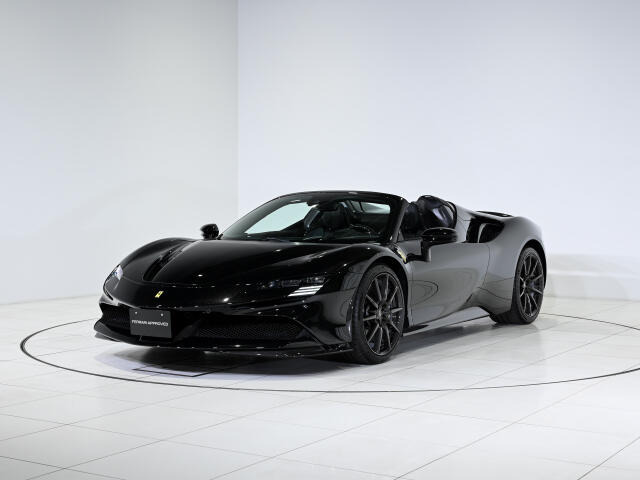 中古・フェラーリ　コンディショナー フェラーリ SF90スパイダー アセット フィオラノ F1 DCT E4WD の