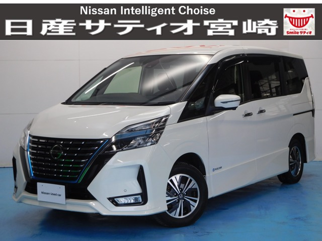 セレナ 1.2 e-POWER ハイウェイスター V 