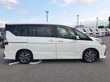 セレナ 1.2 e-POWER ハイウェイスター V 
