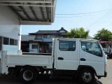 ディーゼル、4WD、オートマ、ABS、パワーゲート600Kg、荷台内寸:L207xW162xH37