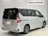 セレナ 2.0 ハイウェイスター V 